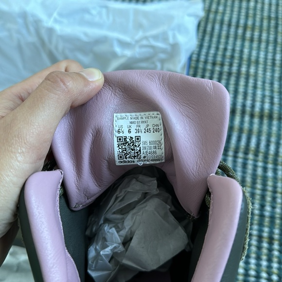 Pharrell Humanrace Adidas sneakers size 39.5 - Picture 9 of 10